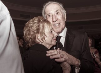 Психолог о карантине 65+: пожилым требуется наша помощь