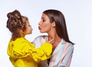 Как дочь Топурии отметила день рождения?