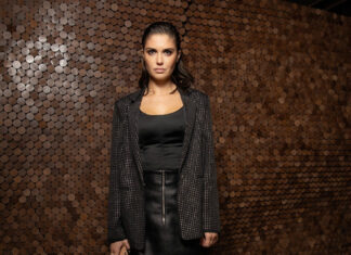 Муцениеце об отдыхе Прилучного с Карпович: Я отпускала детей только с папой