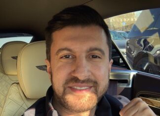 СМИ: Девушкой Амирана оказалась украинская модель