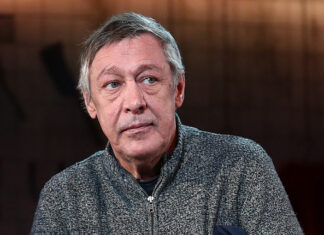 Адвокат Ефремова: У следователя он узнает про шоу, устроенное родственниками Захарова