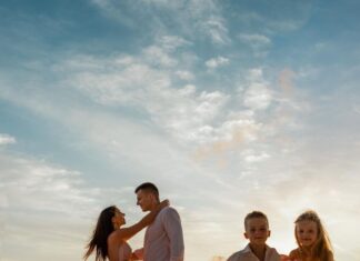 Лерчик ждет третьего ребенка