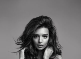 Ратажковски рассказала о тяжелых родах: На кону стояли наши жизни