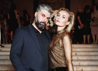 Гагарина выглядит счастливой в компании Исхакова на фото