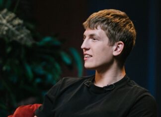 Фанаты осудили поступок Щербакова на ЧБД: Повел себя как животное