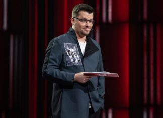 На Харламова подали в суд: истец требует миллион рублей