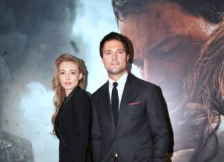 Козловский появился в компании Акиньшиной на премьере своего сериала