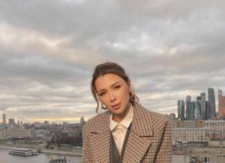 Дочь Заворотнюк прокомментировала слив фото матери в Сеть