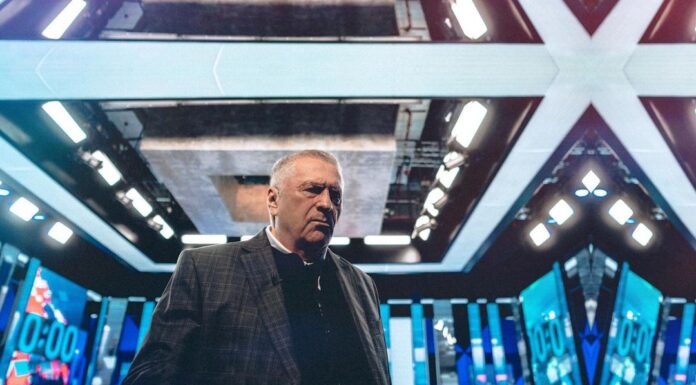 СМИ: Жириновский подключен к аппарату ИВЛ