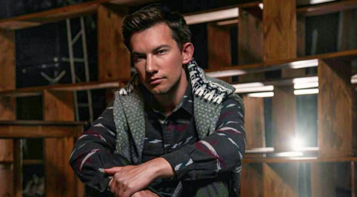 Актера сериала “Кадетство” задержали за избиение