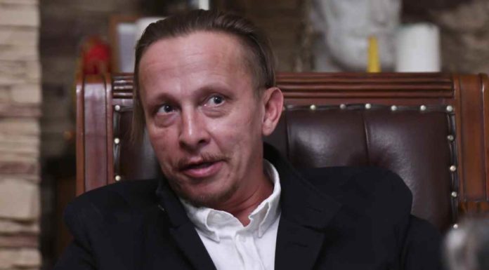 Охлобыстин объяснил свое появление на пасхальной службе