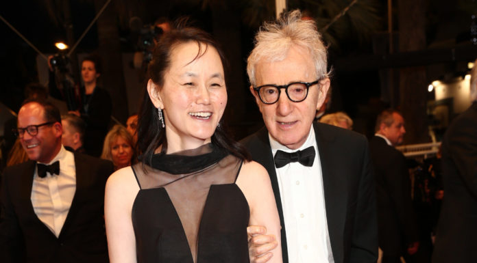 Вуди Аллен рассказал о своих отношениях с приемными дочерьми