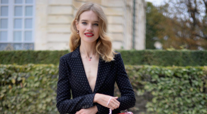 Водянова перенесла свадьбу на следующий год