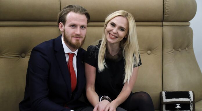 Адвокат Пелагеи прокомментировал заявление Телегина о запрете общения с дочерью