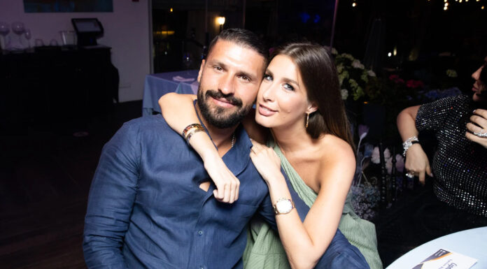 CМИ: Кэти Топурия помолвлена