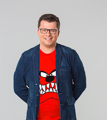 В Сети обсуждают возможный роман Харламова со звездой «Однажды в России»