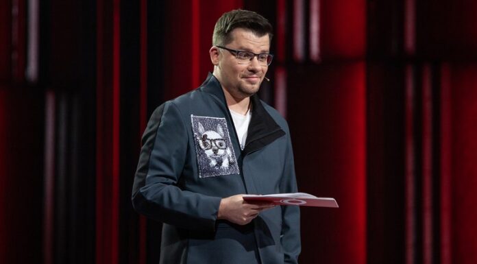 На Харламова подали в суд: истец требует миллион рублей