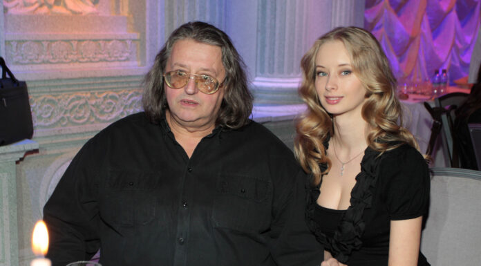 Запугивали убийством: собрали все, что известно об ограблении вдовы Градского